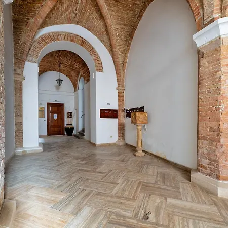Lägenhet Guesthost - Prestigious In Perugia's Heart *