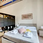 Guesthost - Prestigious In Perugia's Heart