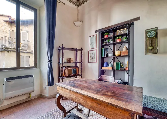 Guesthost - Prestigious In Perugia's Heart Appartement